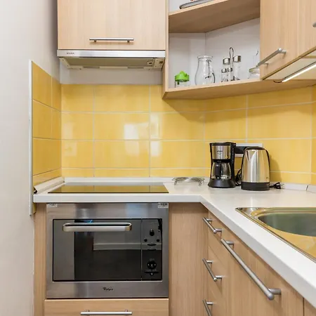 Rona Erea Apartment *