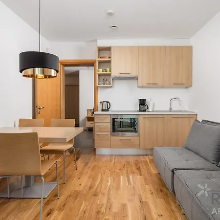 Rona Erea Apartment