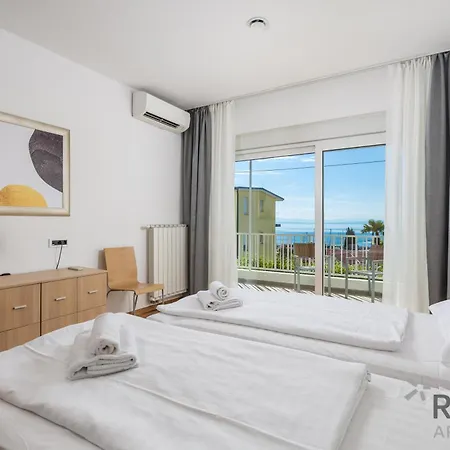 Apartmán Rona Erea *