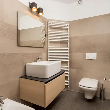 Rona Erea Apartment *