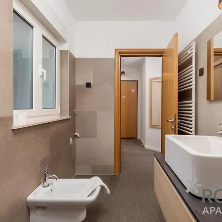 Rona Erea Apartment Icici