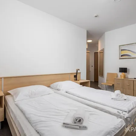 Rona Erea Apartment