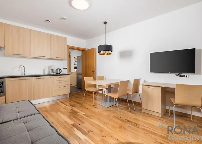 아파트 Rona Erea *